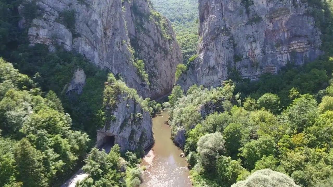 Juzni Vetar Otel Trnski Odorovci Dış mekan fotoğraf